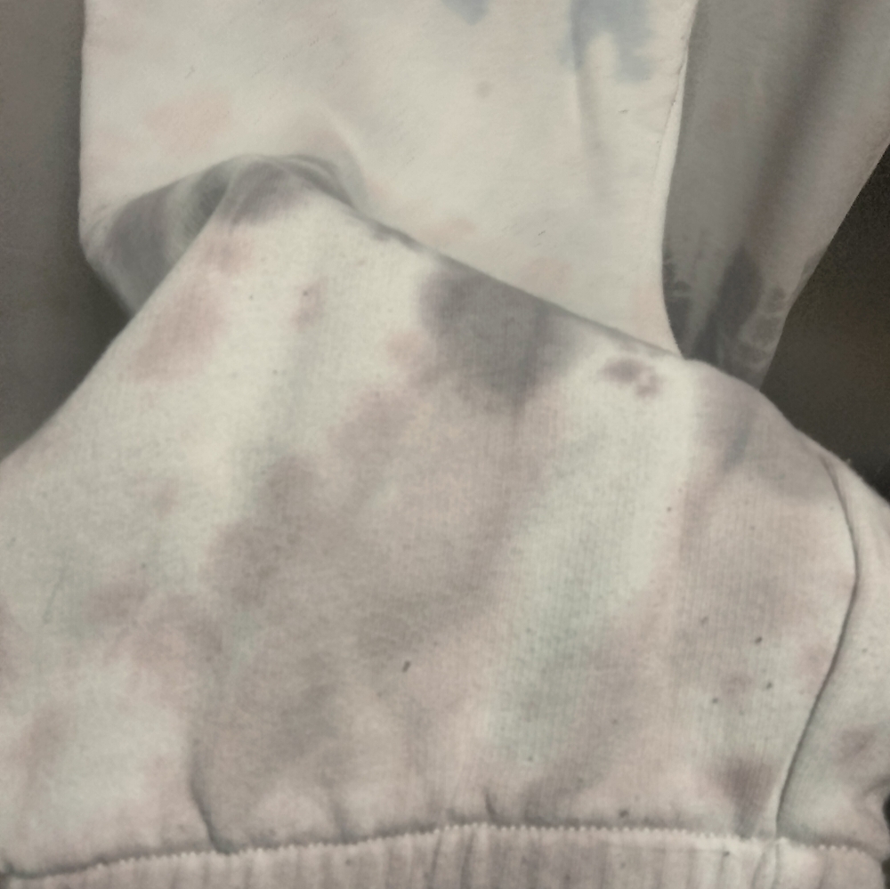 **FLAWED** American Eagle Tie Dye Sweatpants - Picture 4 of 7